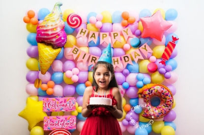 Picture of Sweet candy land birthday decoration